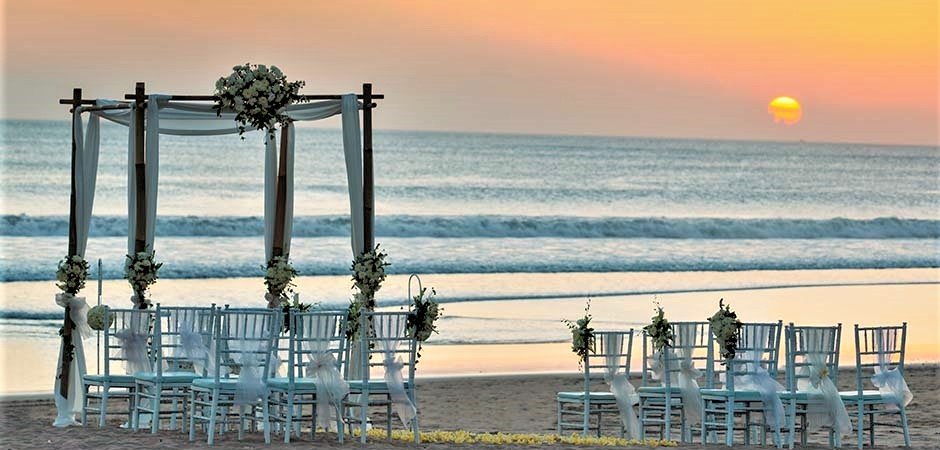 Presidential Villa Beach Wedding