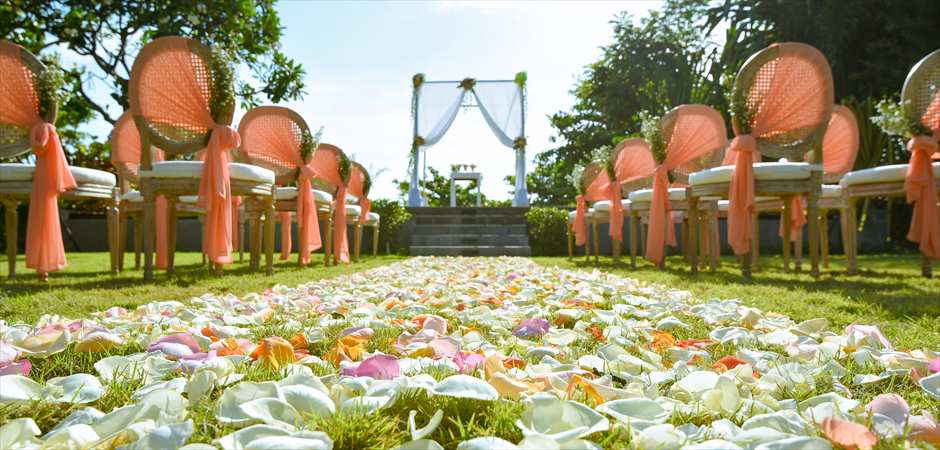 Presidential Villa Beachfront Garden Wedding