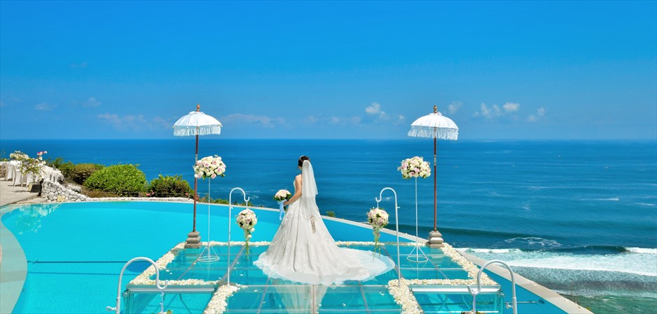 Cliff Floating Wedding on Water