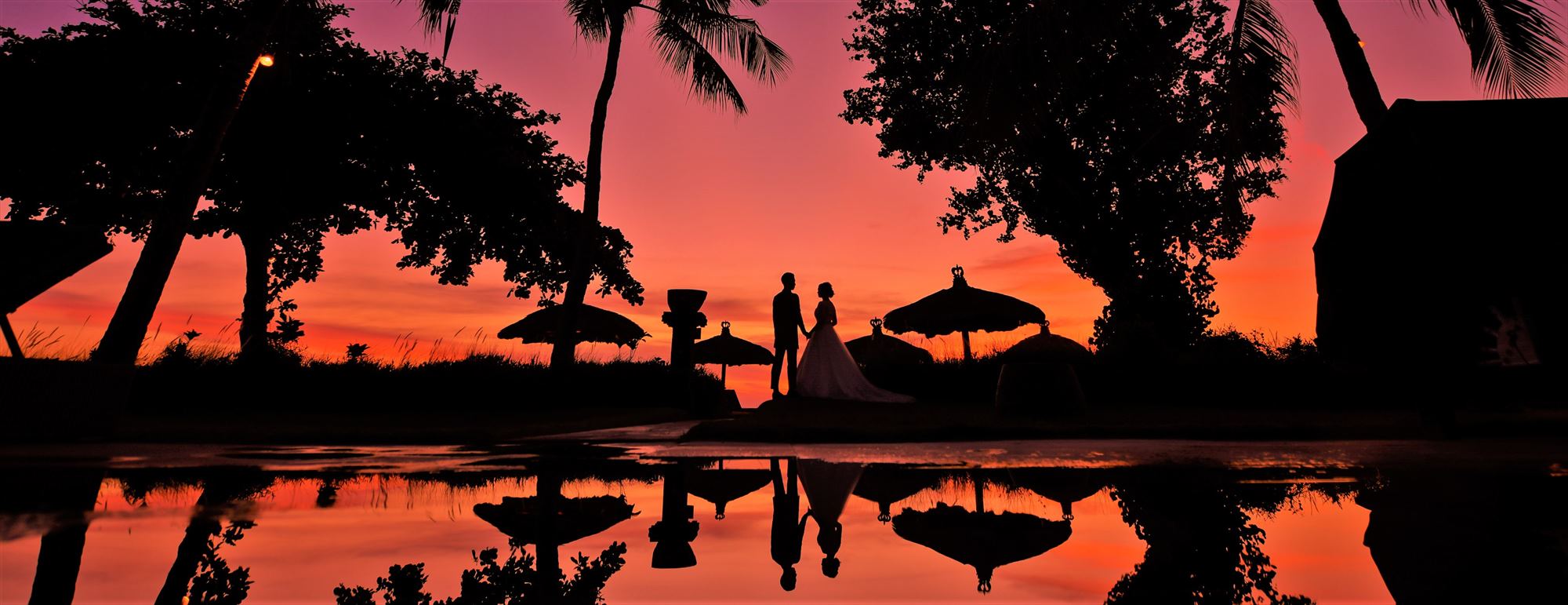 バリ島サンセット・ビーチ・フォトウェディング　ジンバラン・ビーチ・サンセット　Belmond Jimbara Puri Bali Sunset Photo Wedding