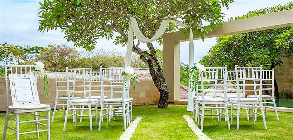 Deluxe Pavilion Wedding