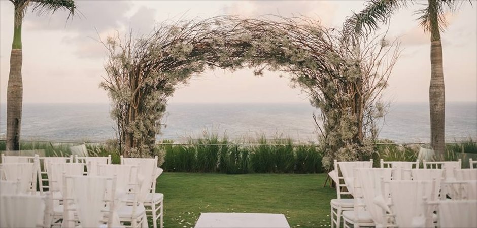 Oceanfront Villa Wedding