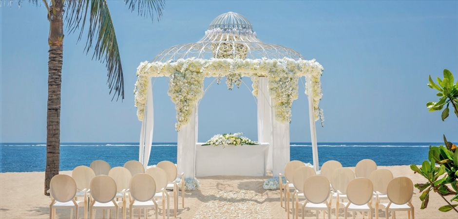 Elegant Beach Wedding