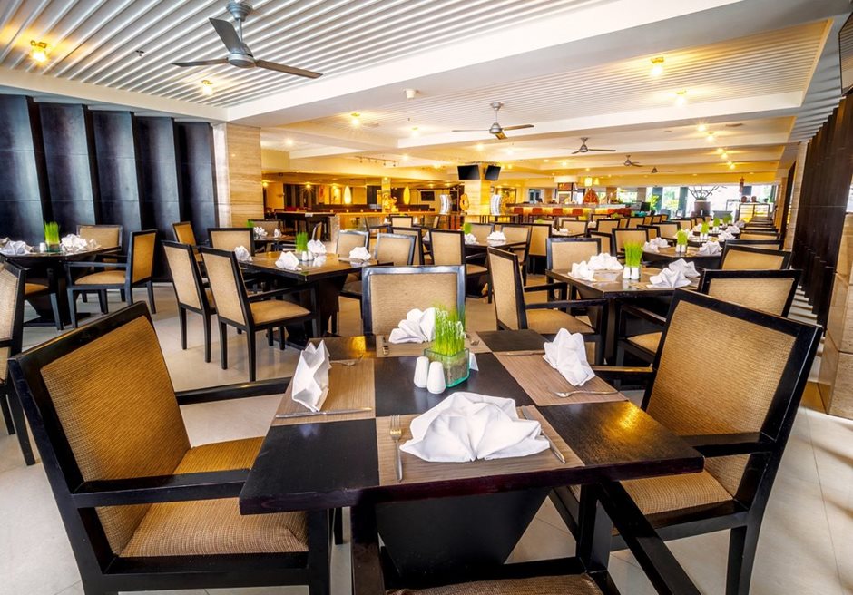 Aston Kuta Hotel & Residence<br>アストン・クタ・ホテル＆レジデンス