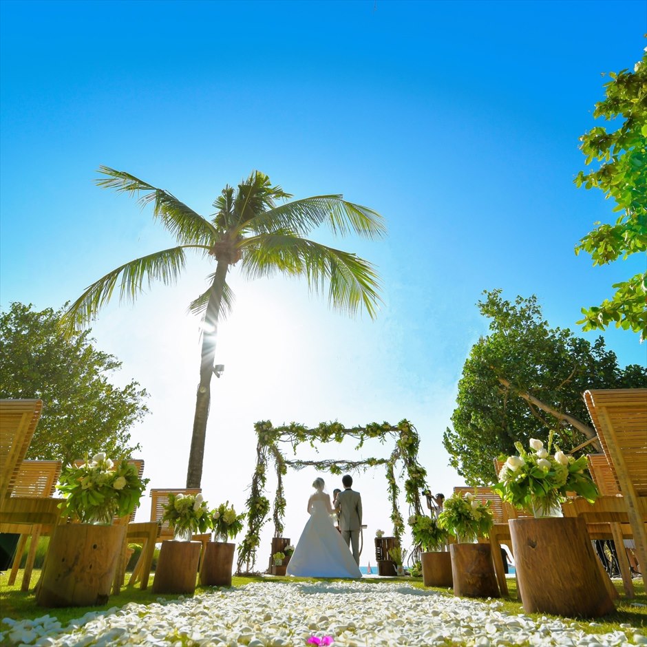 ベルモンド・ジンバラン・プリ・バリ　ガーデン挙式・結婚式・ウェディング