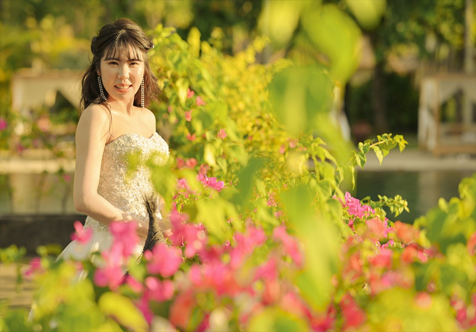 花々が咲き乱れるガーデン