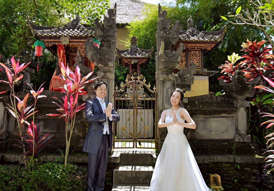 リゾート内バリ寺院にてウェディング・フォト
