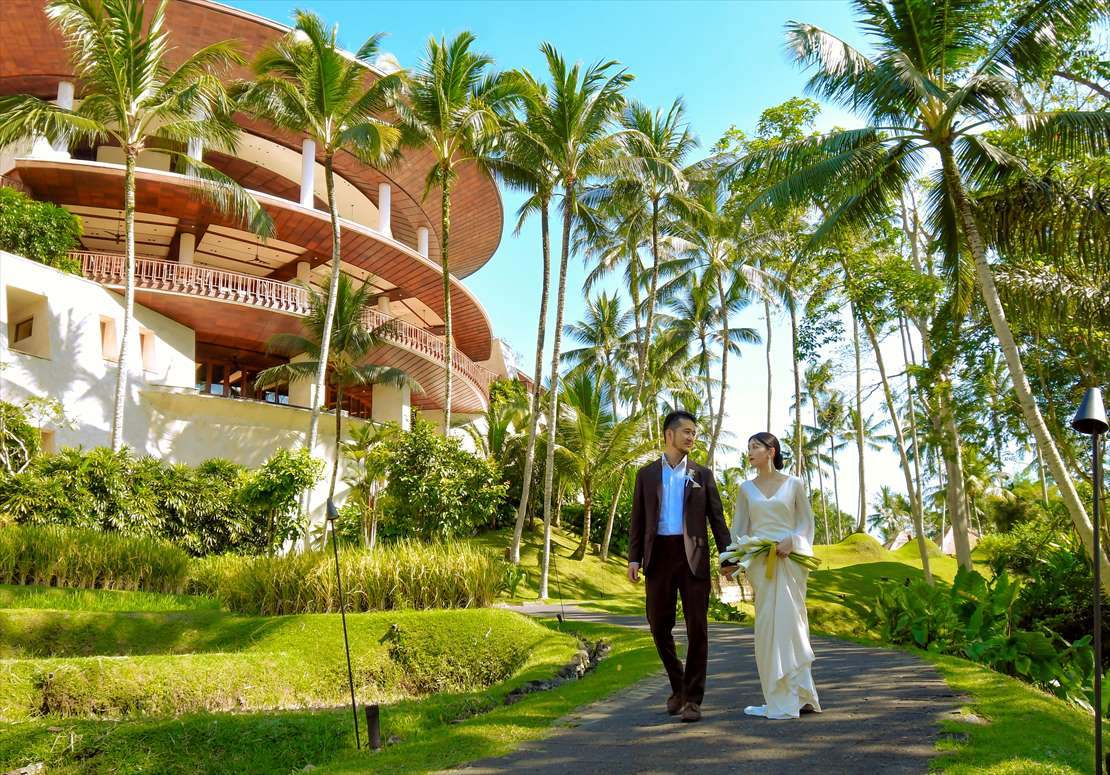 フォーシーズンズ・サヤン ロビー棟ガーデン