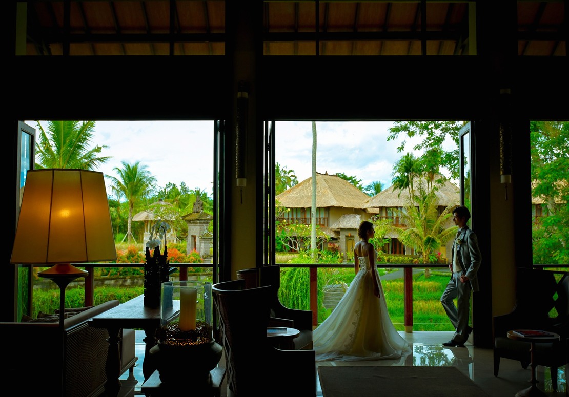 長閑なライステラスを望むペトゥル･レストラン