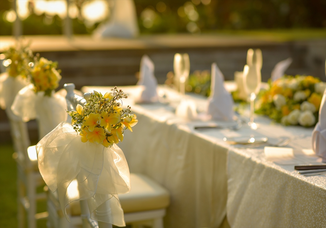 挙式装飾流用 生花イエロー テーブル装飾