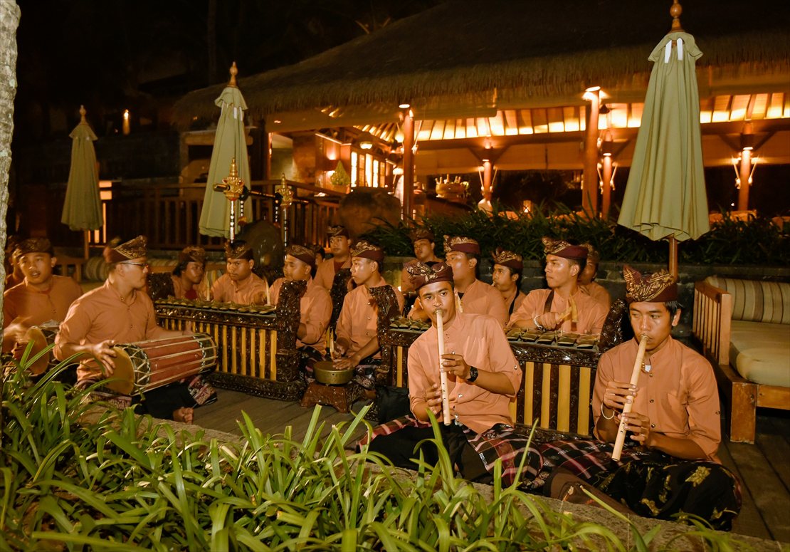 パーティー中 ガムランの生演奏