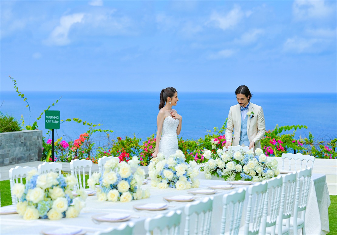 ガーデン・パーティー会場テーブル