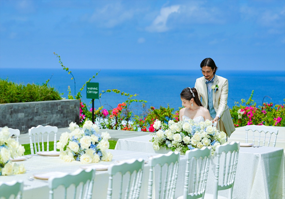 花々が咲き乱れる美しいガーデン