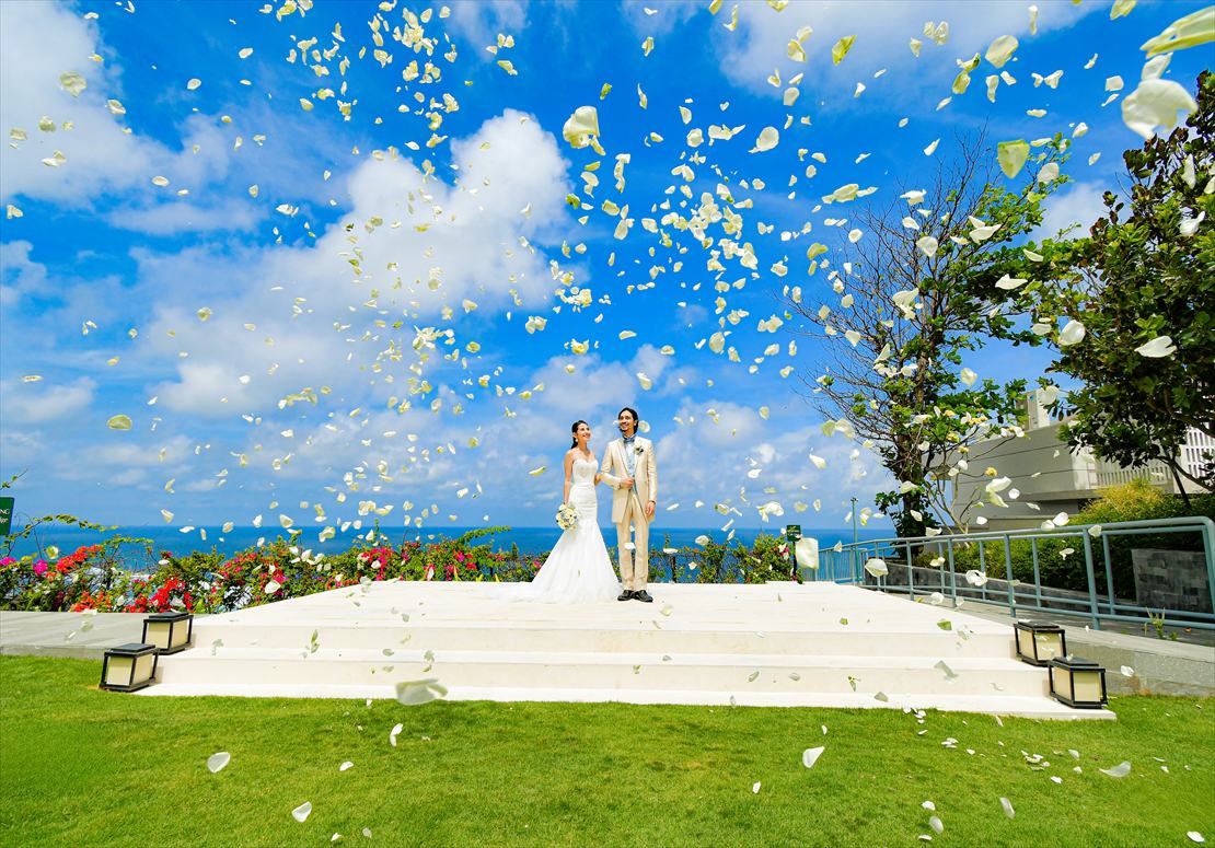 ガーデン・ステージ　フラワーシャワー