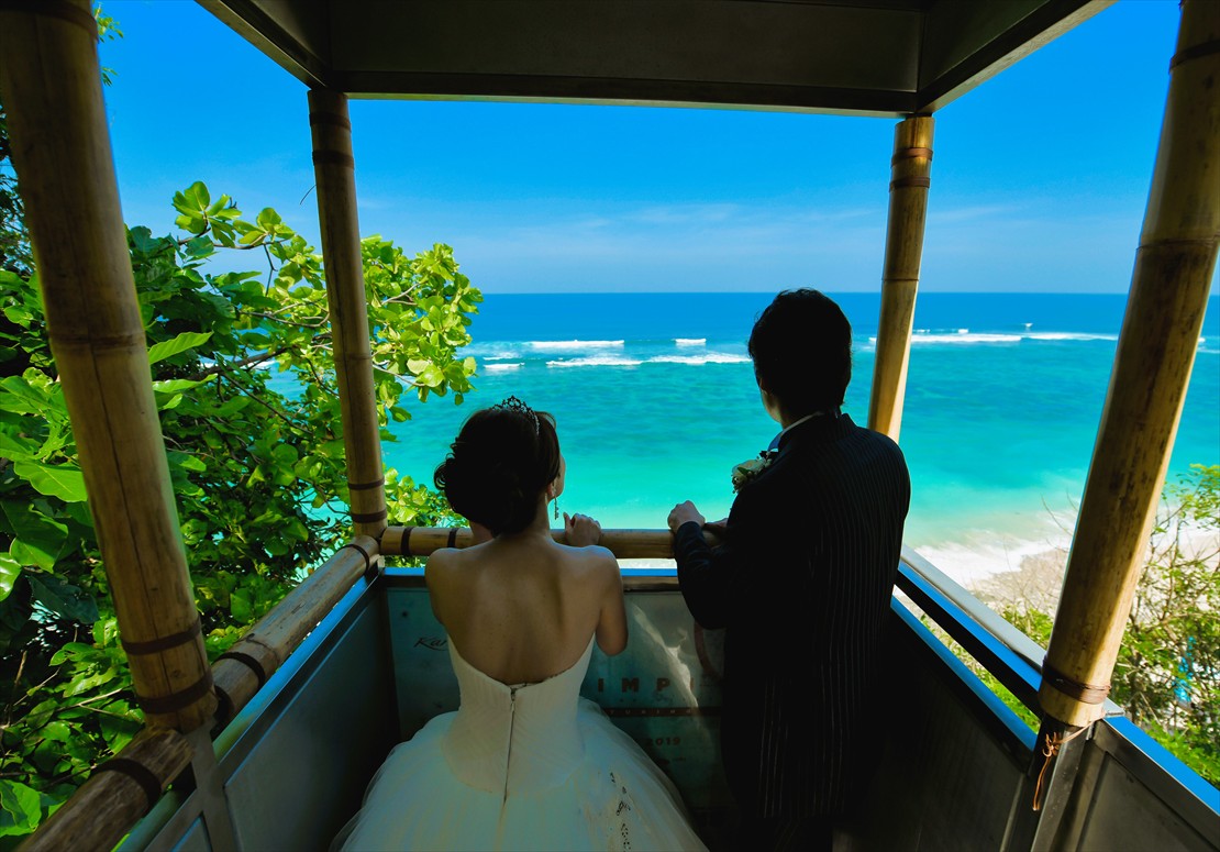 ゴンドラにてカルマ カンダラ ビーチクラブへ