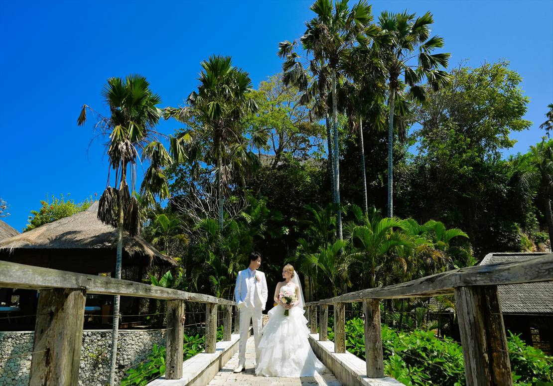 熱帯雨林が生い茂る大自然ヴィラ・リゾート