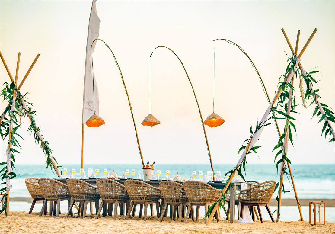 ビーチ・パーティー　スクエア・テーブル