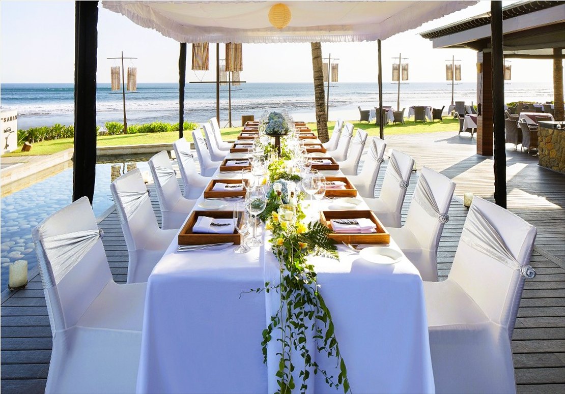 屋外の半オープンの貸切スペース