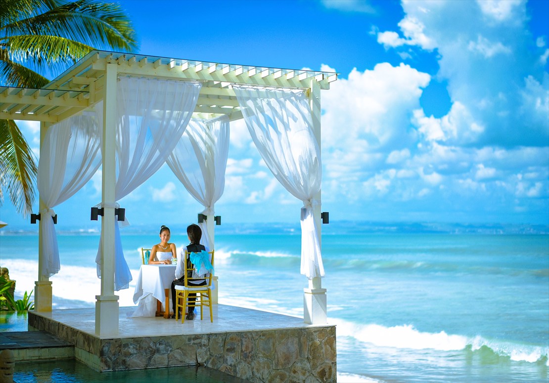 プルナマ・チャペル　ウェディング・ガゼボ