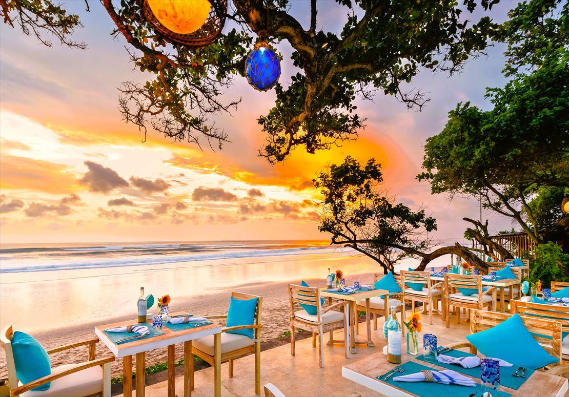 パーティー会場からサンセットを望む