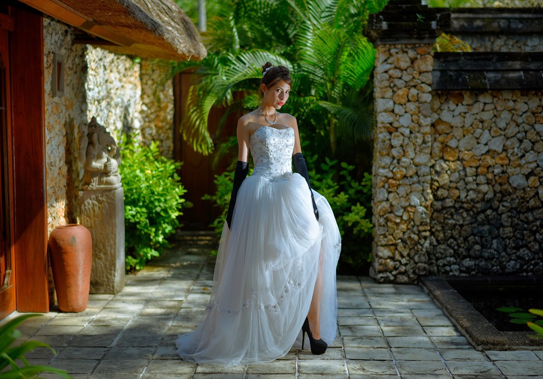 石造りのプライベート・ヴィラ・エントランス