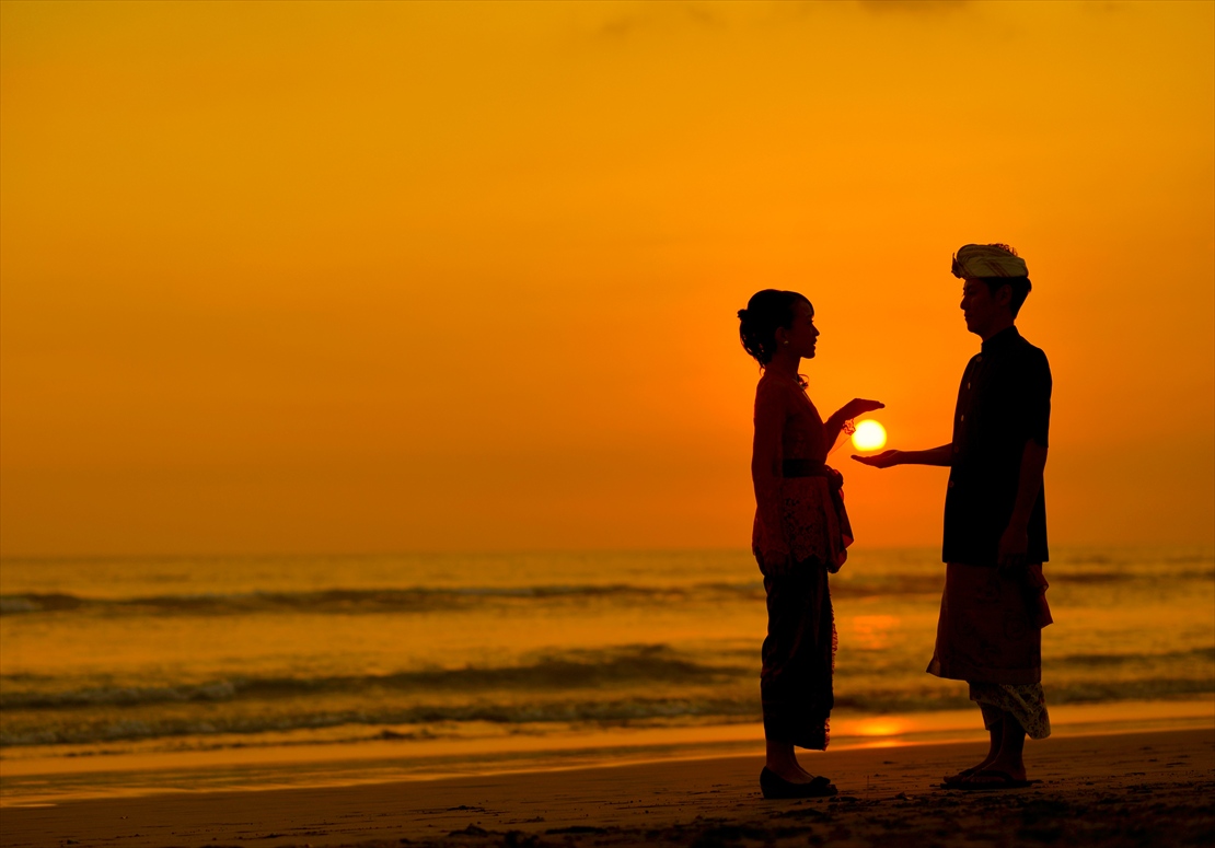 バリ随一に美しい夕日のウェディング・フォト