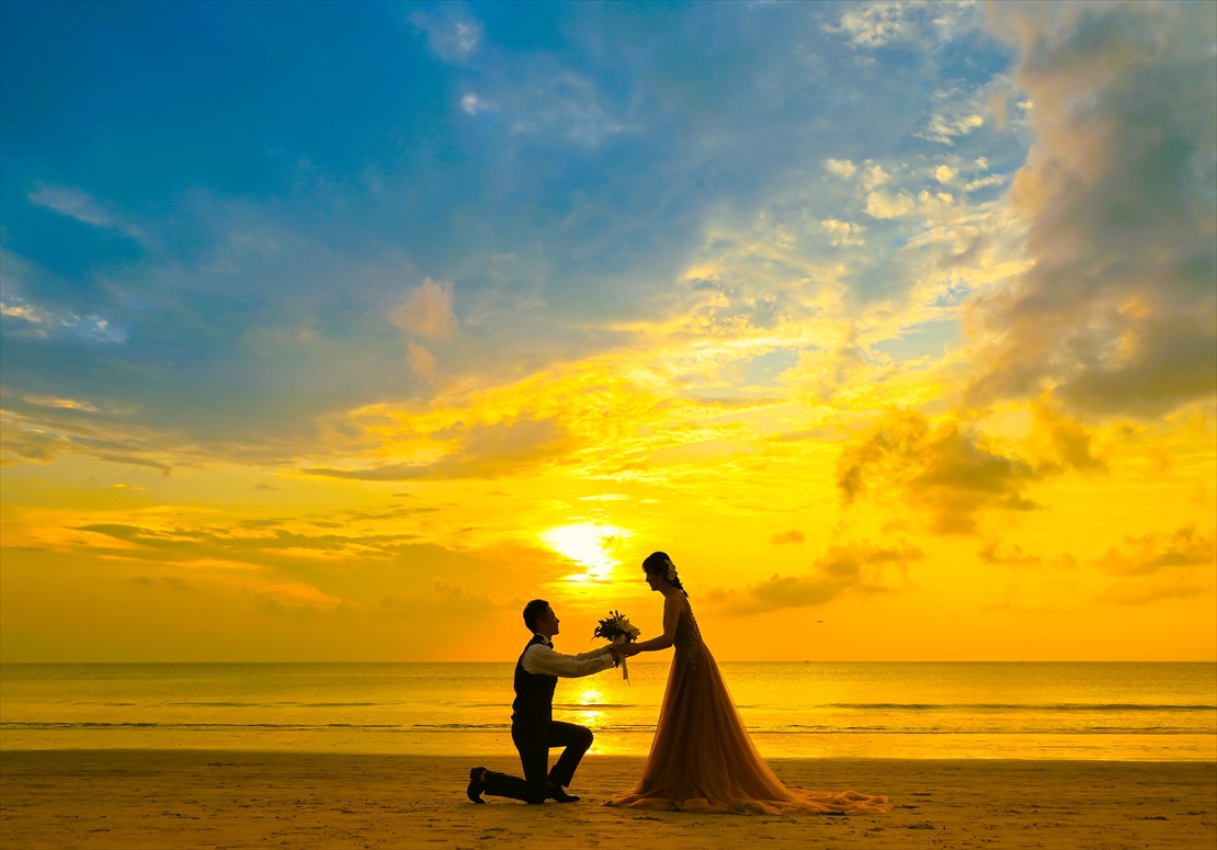 バリ島結婚式　ビーチにてプロポーズ・ショット