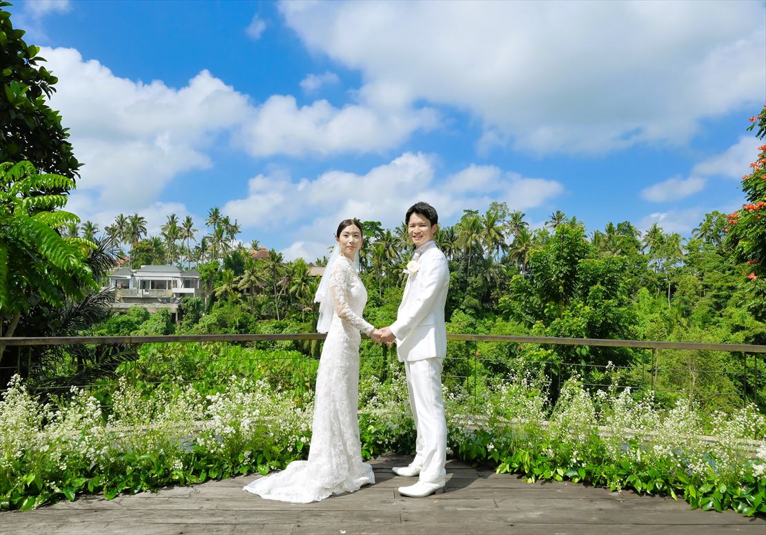 Kamandalu Ubud Bali Wedding (26)_R バリ島結婚式 挙式会場生花装飾 挙式後撮影