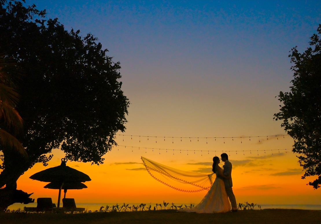 Belmond Jimbaran Bali Wedding Party (16)_R バリ結婚式 マジックアワー・ロングベール撮影