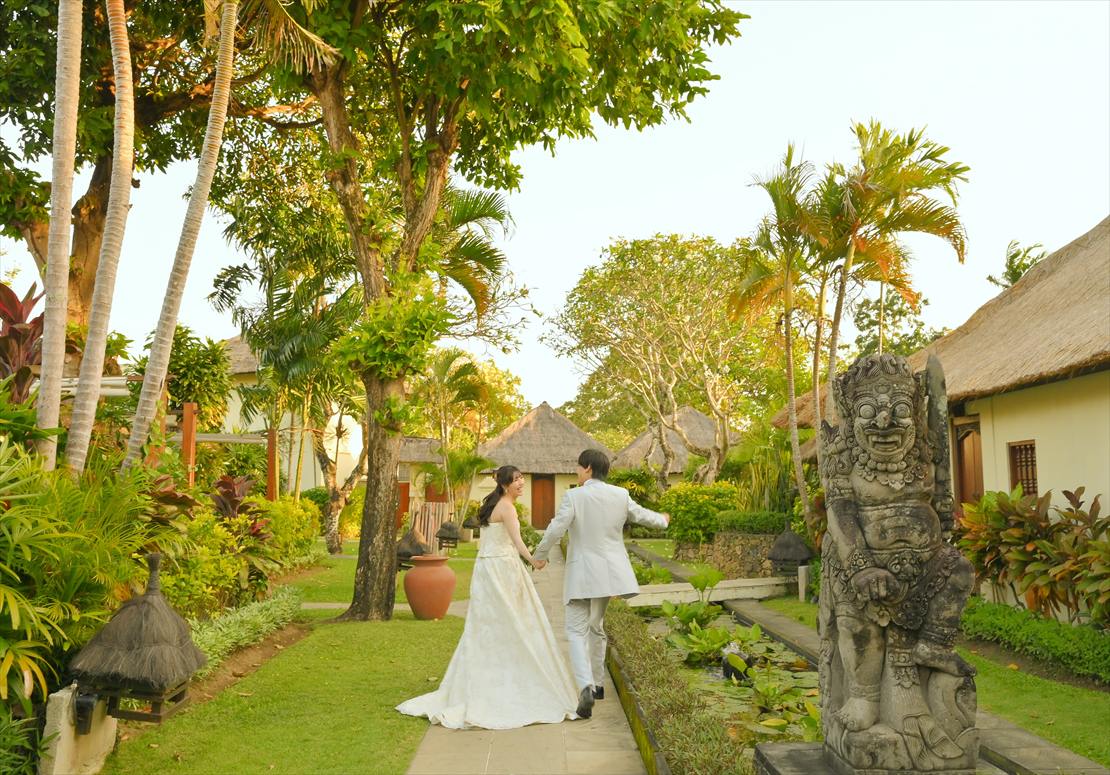 Belmond Jimbaran Bali Wedding Party (6)_R ベルモンド・ジンバラン・バリ挙式 コテージ・ガーデン