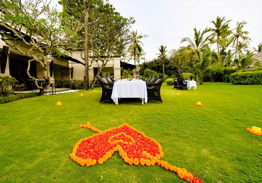 ベラ・クッチーナ　ガーデン・パーティー全景