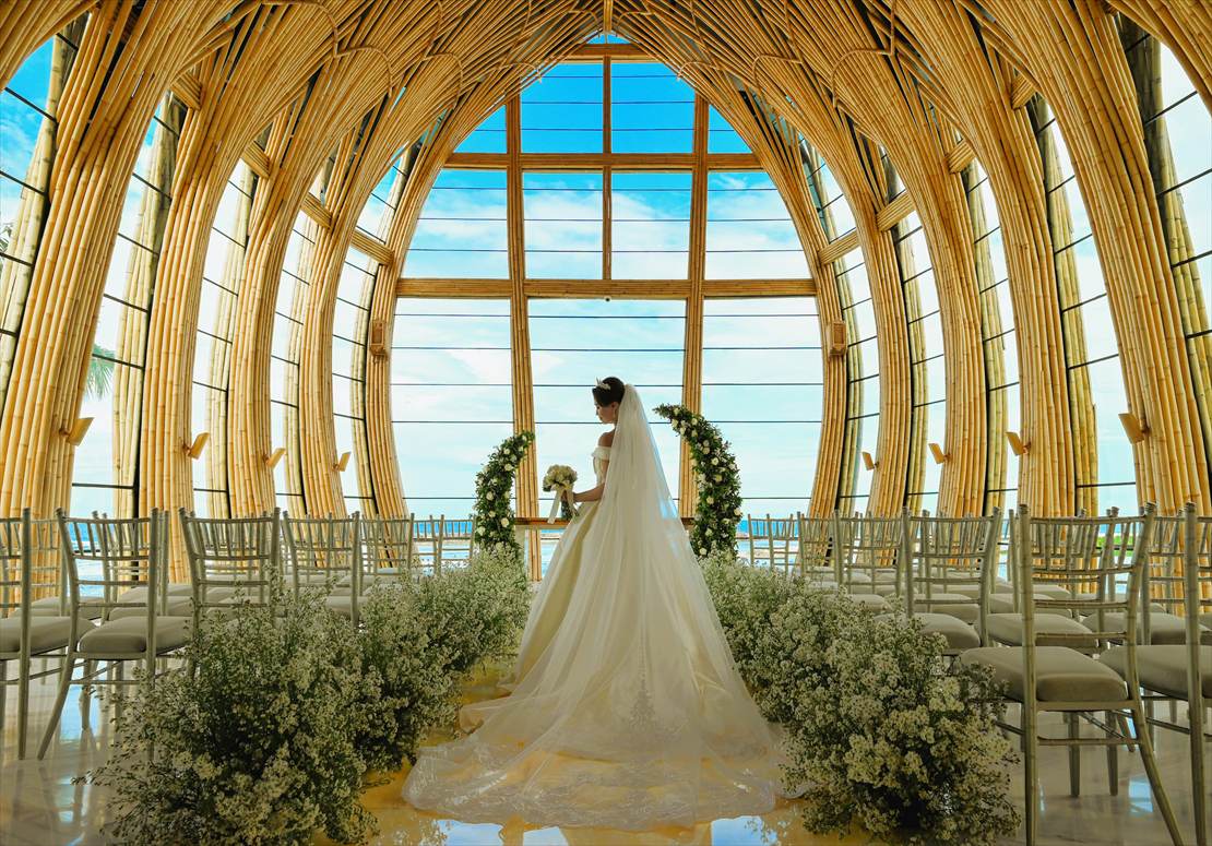 バリ島結婚式　生花アイルサイド挙式後撮影
