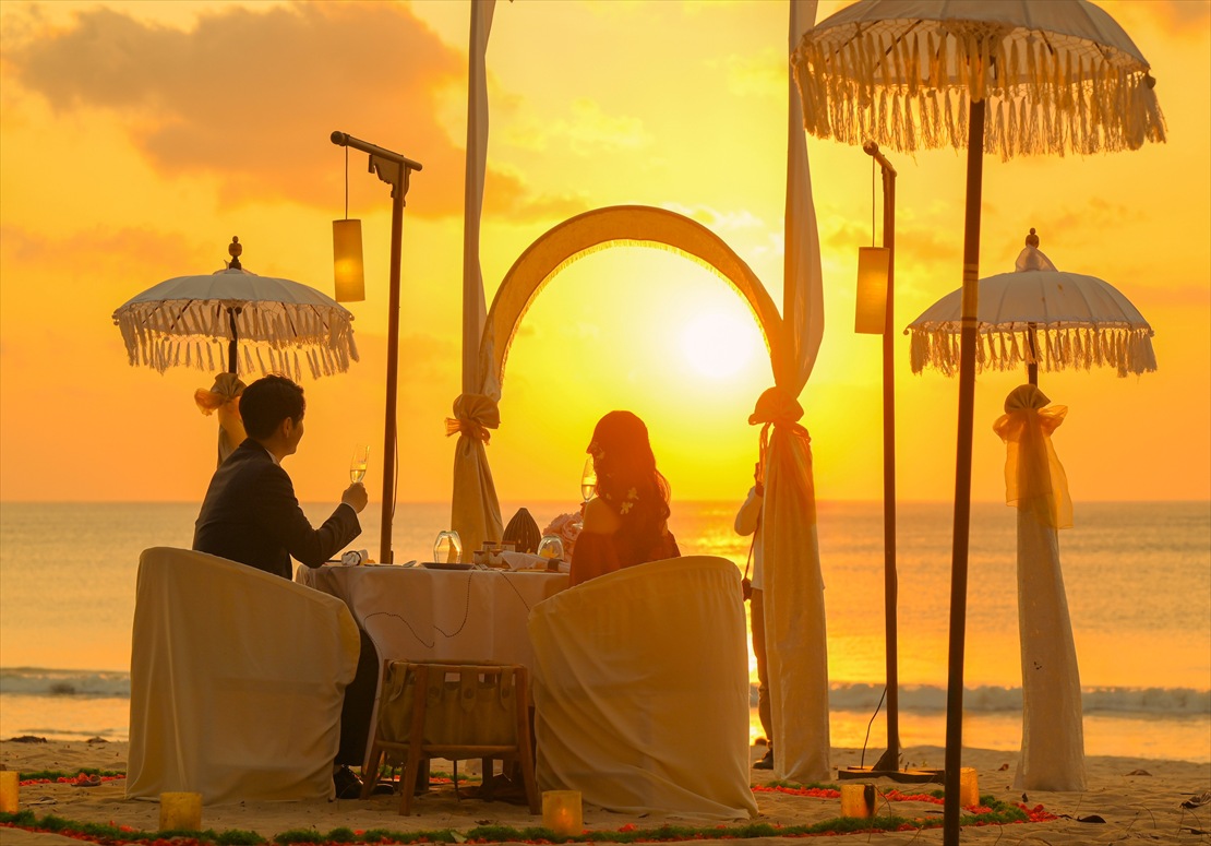 バリ島サンセット・ロマンティックディナー