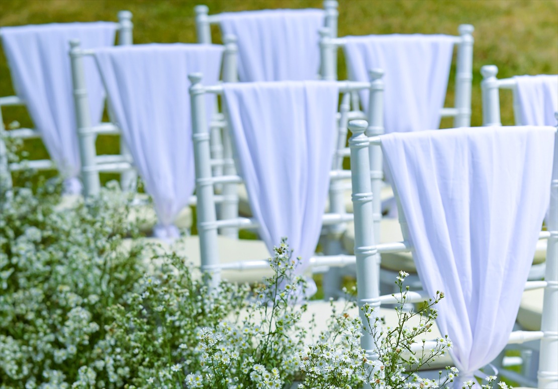 Four Seasons Bali Jimbaran Garden Wedding (11)_R バリ島挙式 ティファニーチェア サッシュ装飾