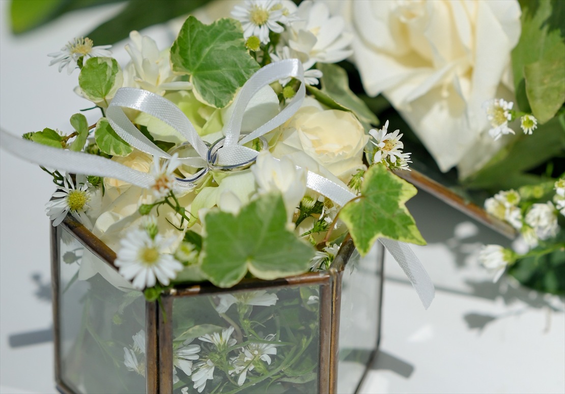 Four Seasons Bali Jimbaran Garden Wedding (14)_R フォーシーズンズ・バリ挙式プラン:生花リングピロー