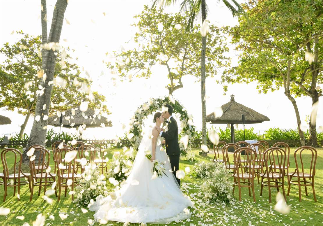 バリ結婚式　大自然に囲まれた挙式後撮影