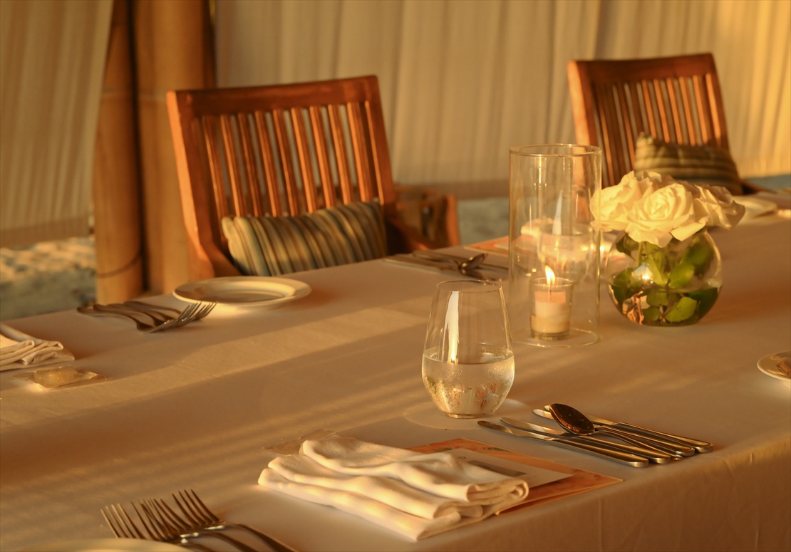 Sunset Bali Wedding Photo (4)_R バリ島挙式 テーブル基本装飾