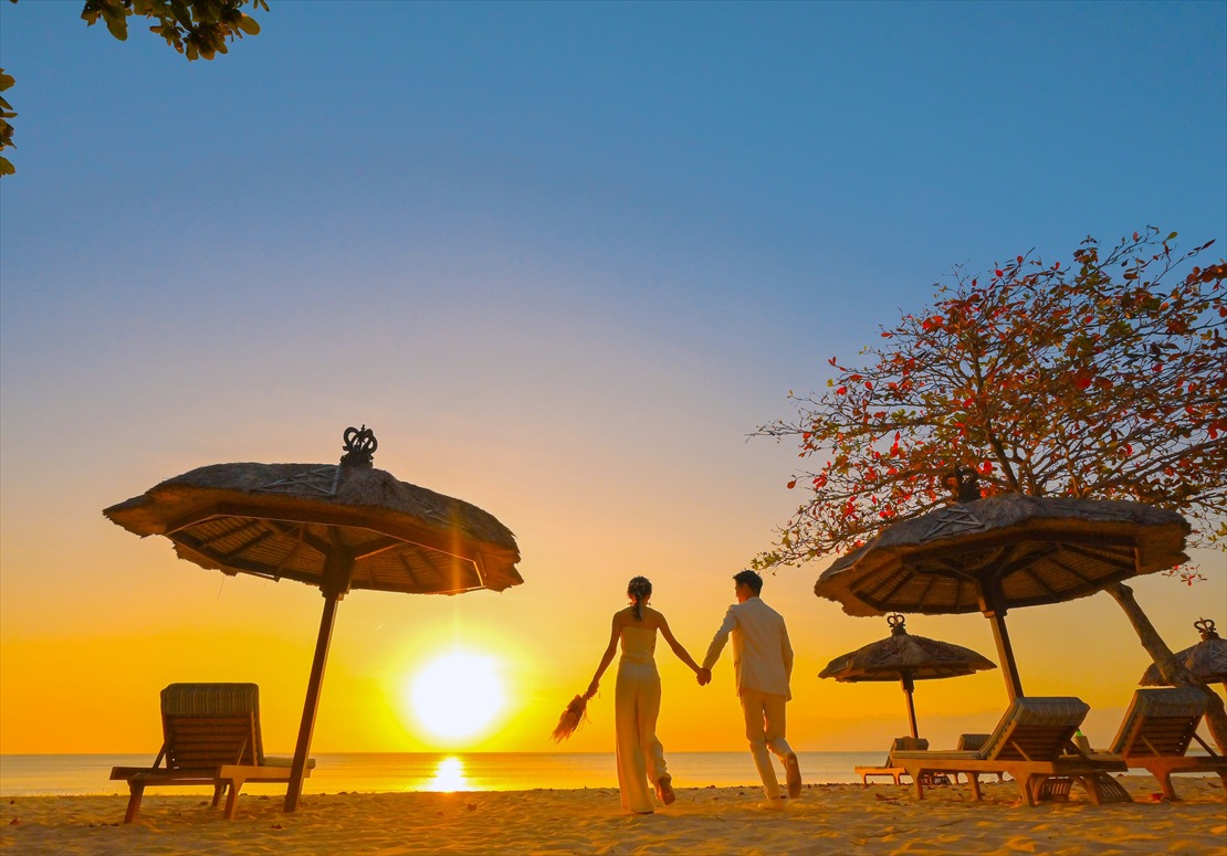Sunset Bali Wedding Photo (5)_R バリ島ウェディング・パーティー前サンセット撮影