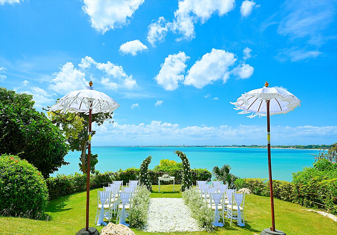 ジンバラン・ガーデン挙式会場 ウェディング新生花装飾