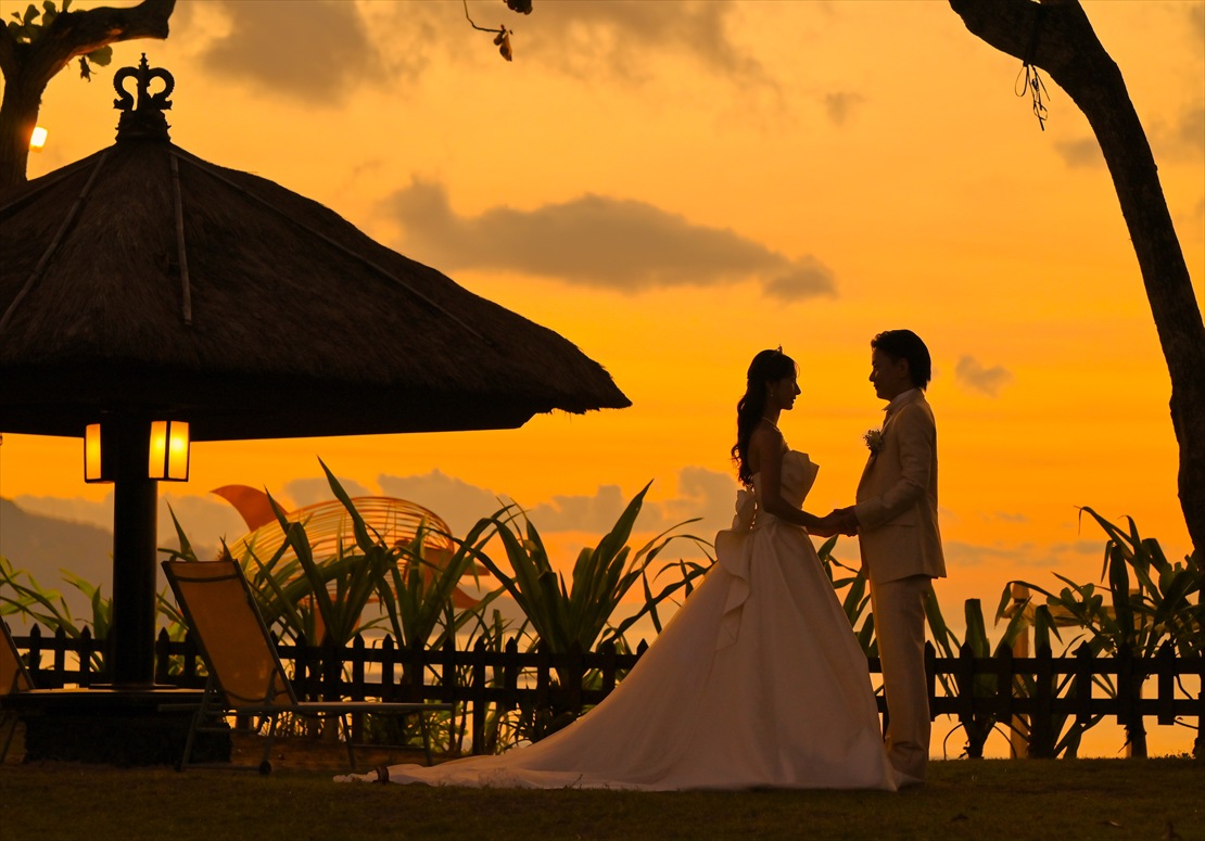 インターコンチネンタル・バリ・ウェディング　アルン・アルン・ガーデン マジックアワー