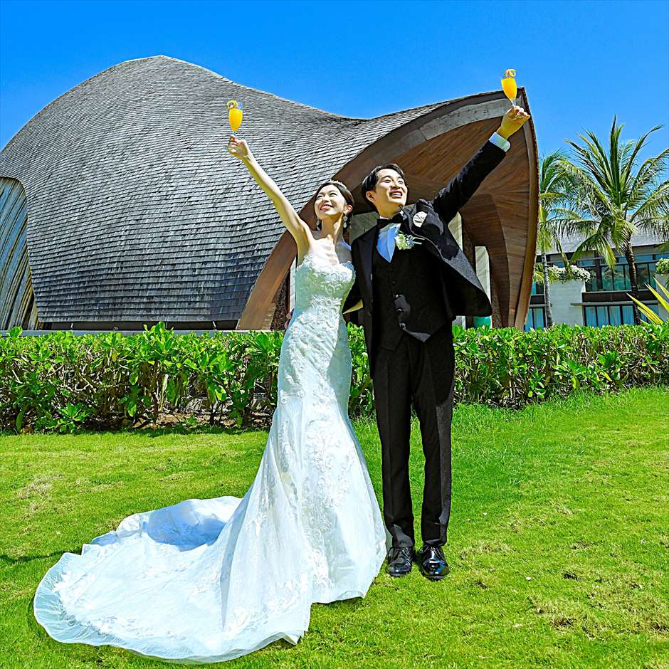 オーシャンフロント・アプルヴァ・チャペル結婚式　ケンピンスキ・バリ挙式・ウェディング　バリ島挙式