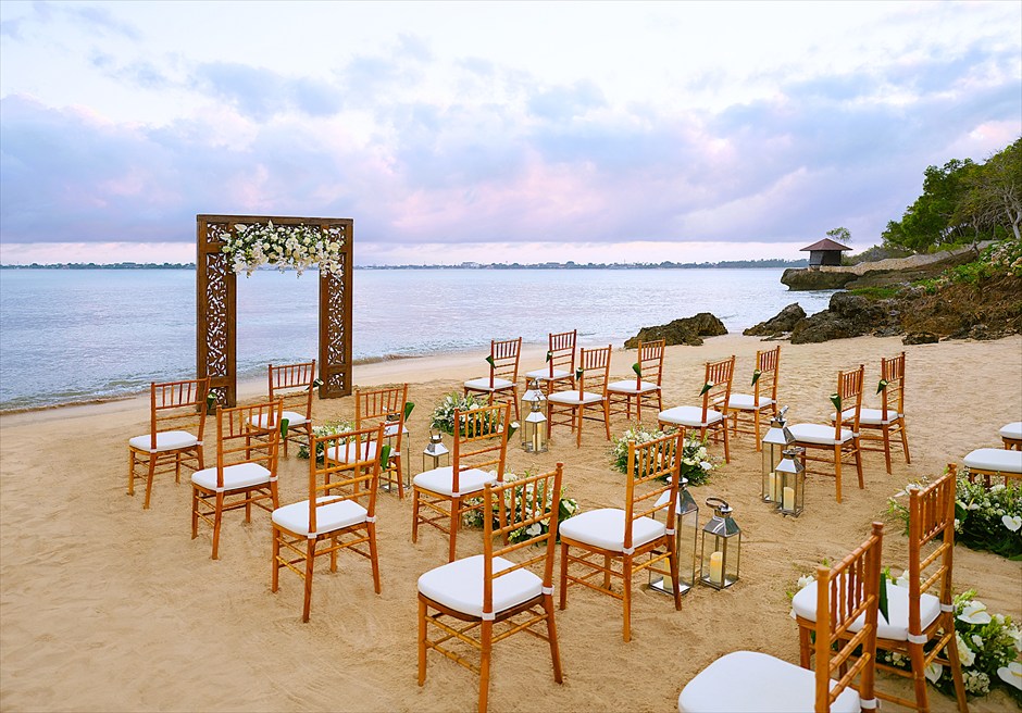 ラッフルズ・バリ エターナル・ショアズ ビーチ・ウェディング 挙式会場全景