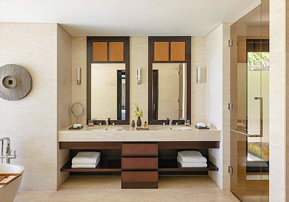 ラッフルズ・バリ挙式 エターナル・ショアズ ガーデン・ウェディング オーシャンプールヴィラ ダブルシンク