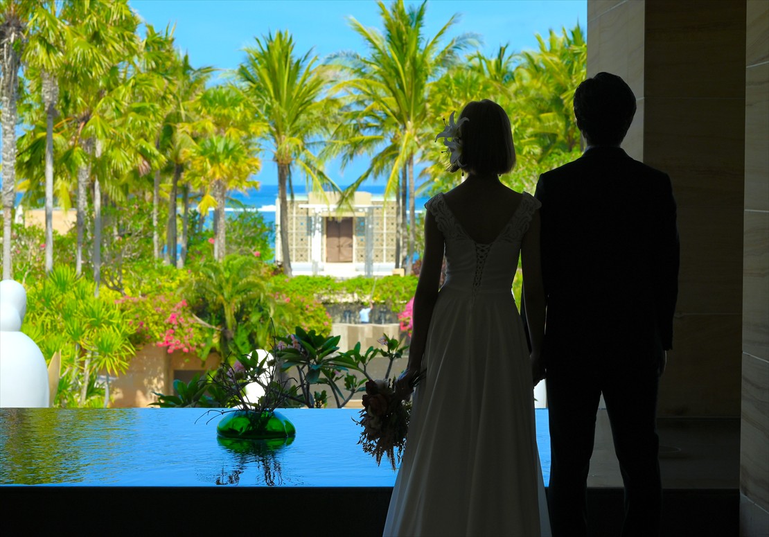 ムリア・バリ結婚式　ロビー下よりハーモニー・チャペルを望む