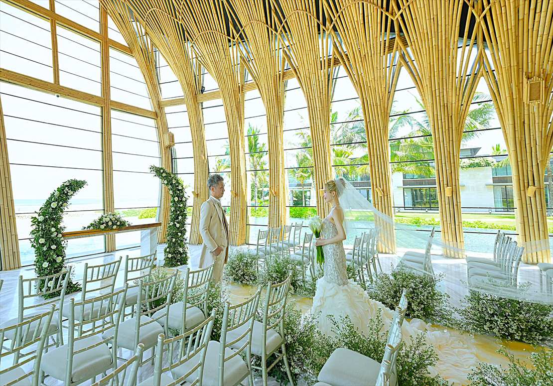 Apurva Kempinski Bali Oceanfront Chapel Wedding (27)_R ケンピンスキ・バリ ウェディング オーシャンフロントチャペル挙式後撮影
