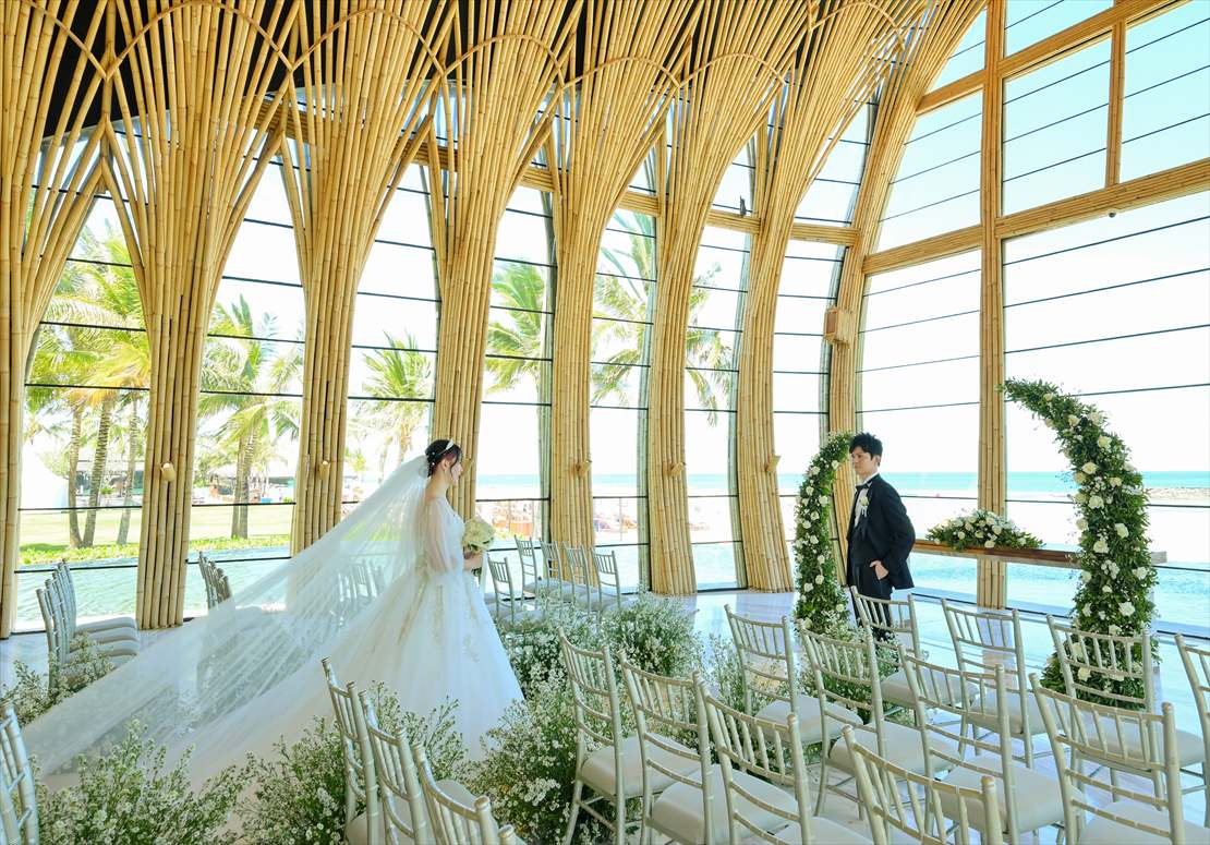 Apurva Kempinski Bali Oceanfront Chapel Wedding (33)_R ケンピンスキ・バリ結婚式 オーシャンフロントチャペル挙式後撮影