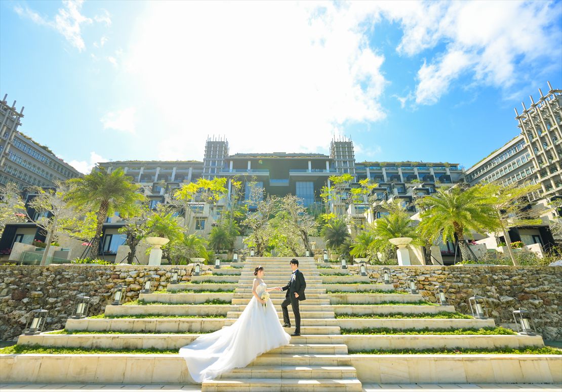 Apurva Kempinski Bali Oceanfront Chapel Wedding (48)_R ケンピンスキ・バリ結婚式 クリススイート棟 大階段