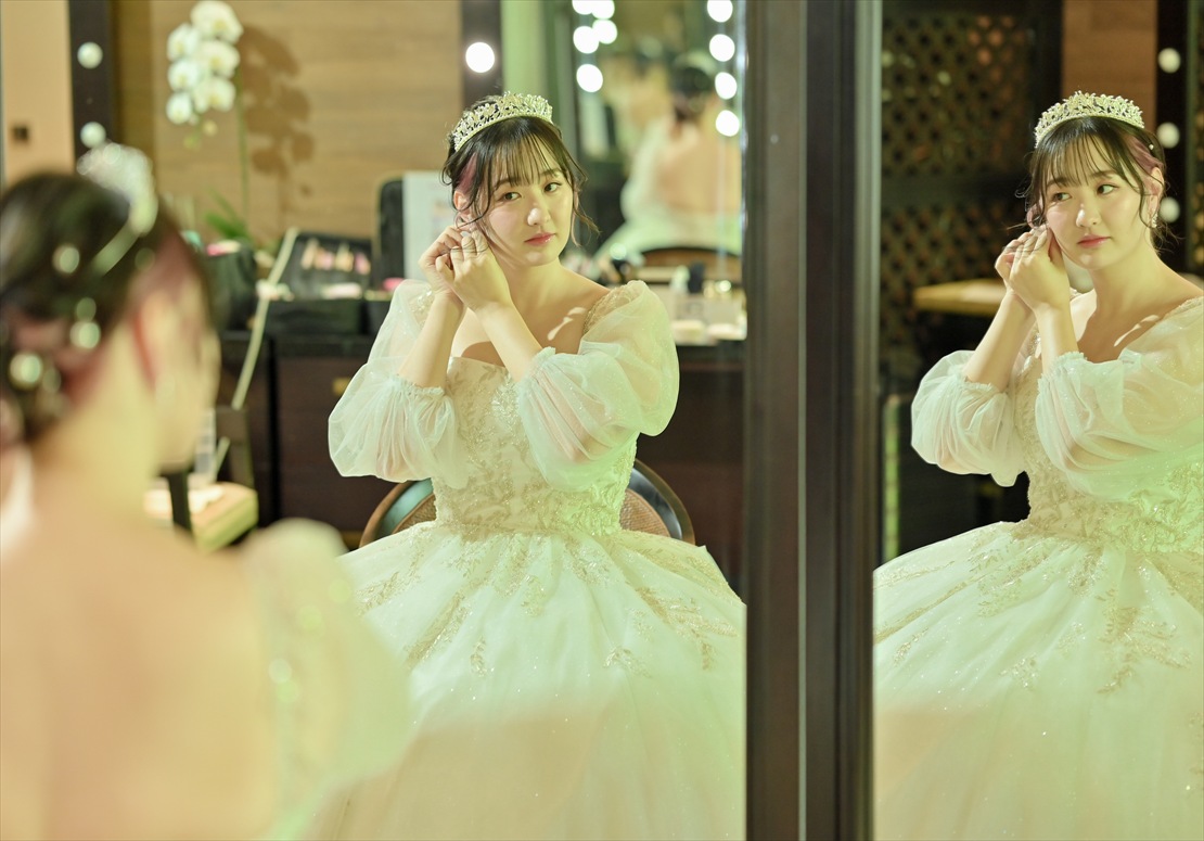 Apurva Kempinski Bali Oceanfront Chapel Wedding (9)_R ケンピンスキ・バリ挙式 新婦様お支度部屋にて