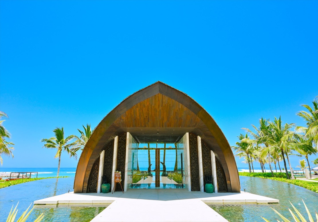 ケンピンスキ・バリ ウェディング　アプルヴァ・オーシャンフロント・チャペル