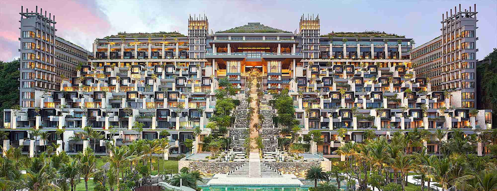 ジ・アプルヴァ・ケンピンスキ・バリ挙式・ウェディング・結婚式 クリフ・チャペル ウェディング・パーティー